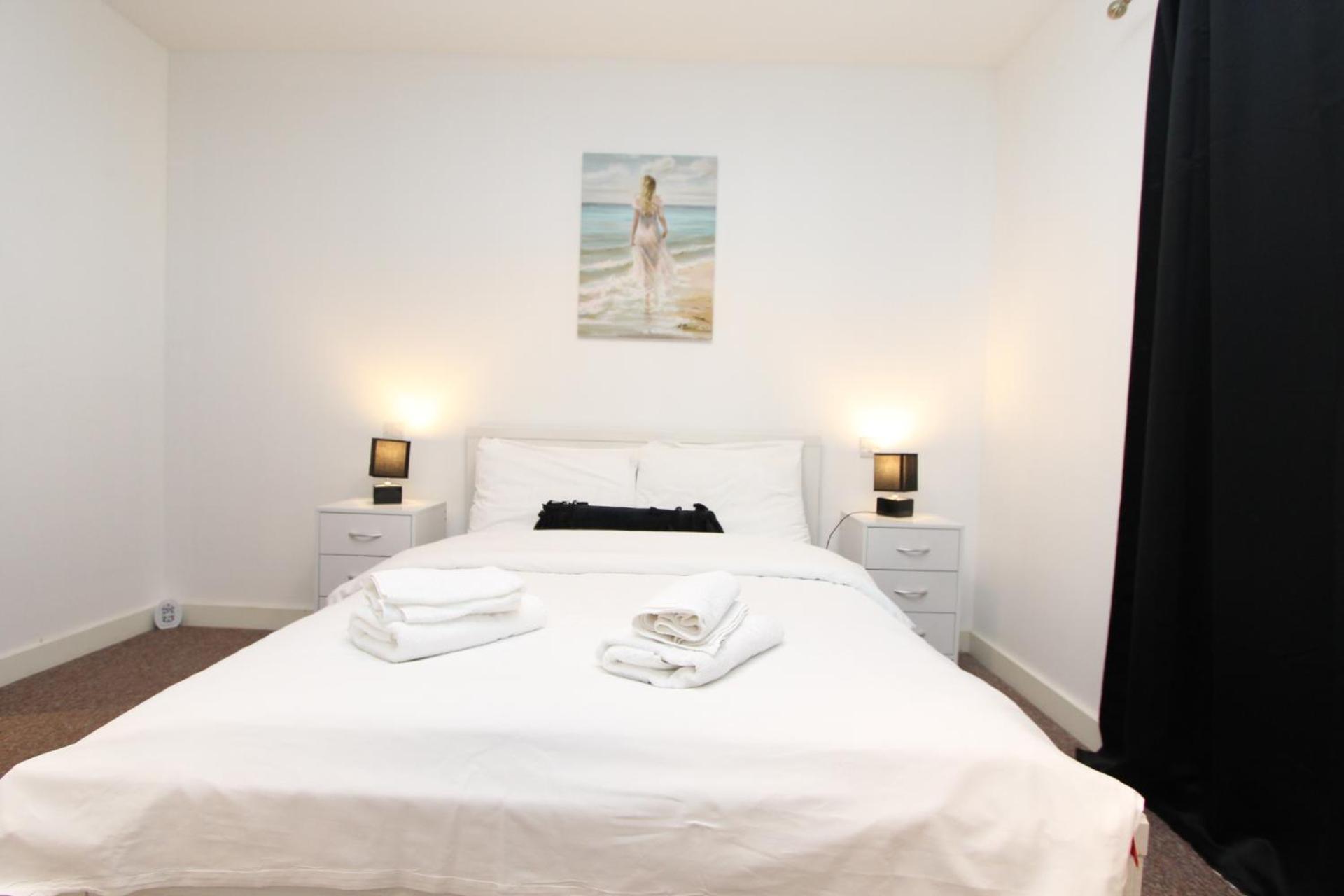 Spacious & Modern 1 Bedroom Close To Station In E16 Londra Dış mekan fotoğraf